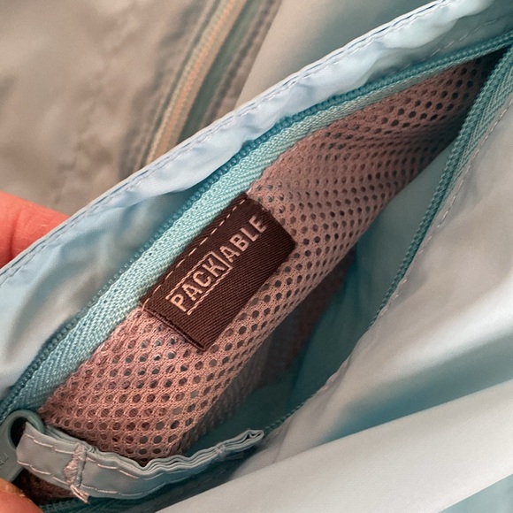 COLUMBIA windbreaker jacket - Picture 9 of 16